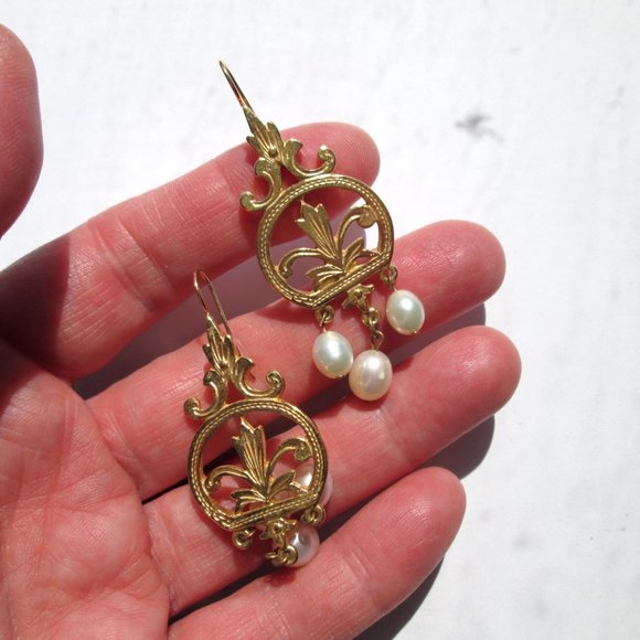 ⚜️✨ BEN-AMUN Vintage Dangle Drop Fleur de Lys Earrings Gold Tone Pearl Dangles - Picture 7 of 12